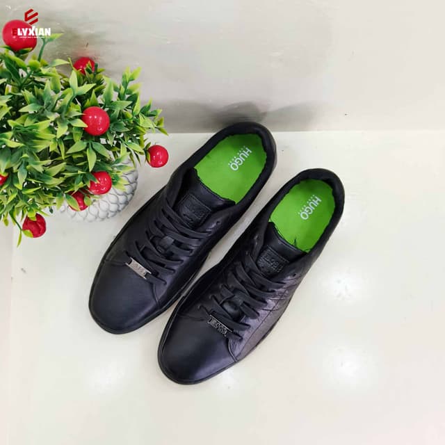 Hugo Boss (Leather)