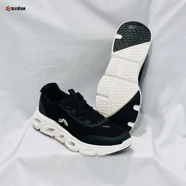 Crivit Men’s Lightweight Mesh Sneakers - Black