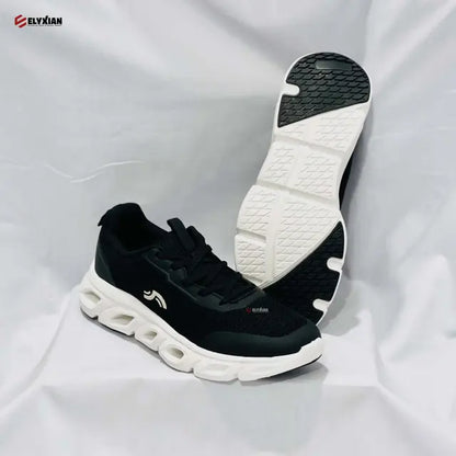 Crivit Men’s Lightweight Mesh Sneakers - Black