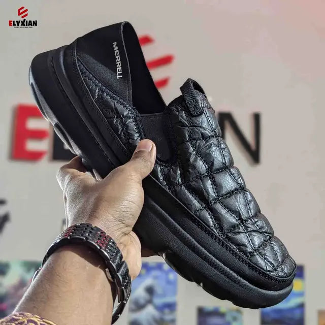 Merrell Hut Moc Black Leather