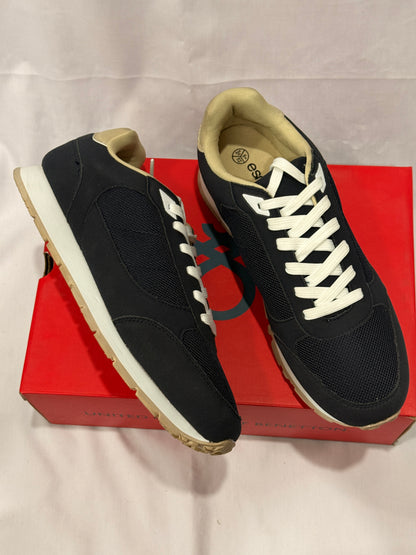 Esmara AeroComfort Lace-Up Sneakers – Classic Navy Blue