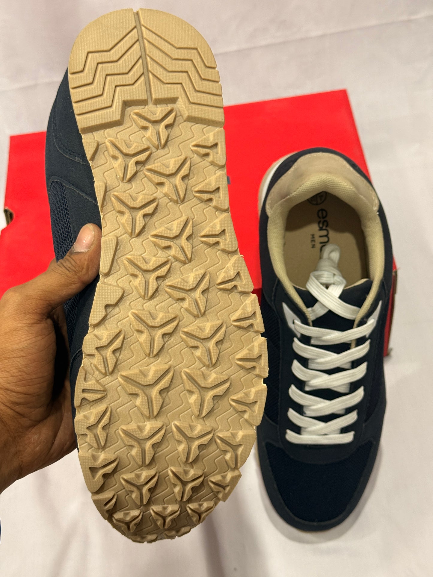 Esmara AeroComfort Lace-Up Sneakers – Classic Navy Blue