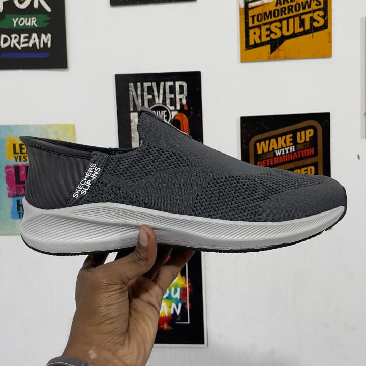 Skechers GoWalk Active Pro Slip-On Sneakers – Lightweight Breathable Comfort (Charcoal Grey – Classic Edition)