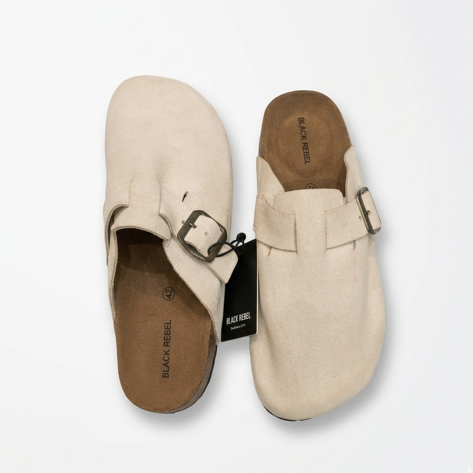 UrbanBuck Comfort Clog – Sand Beige